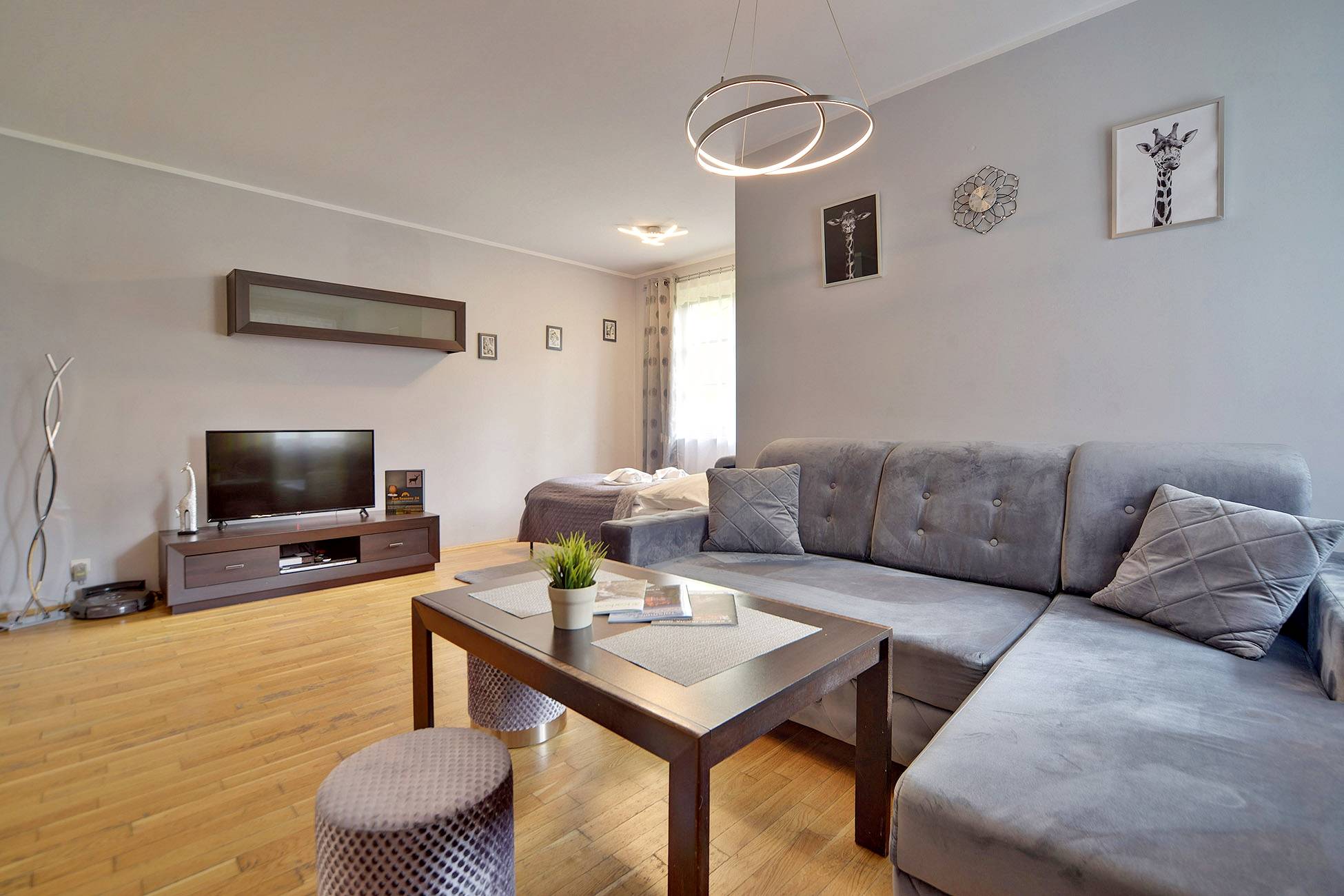 Apartament z Żyrafą