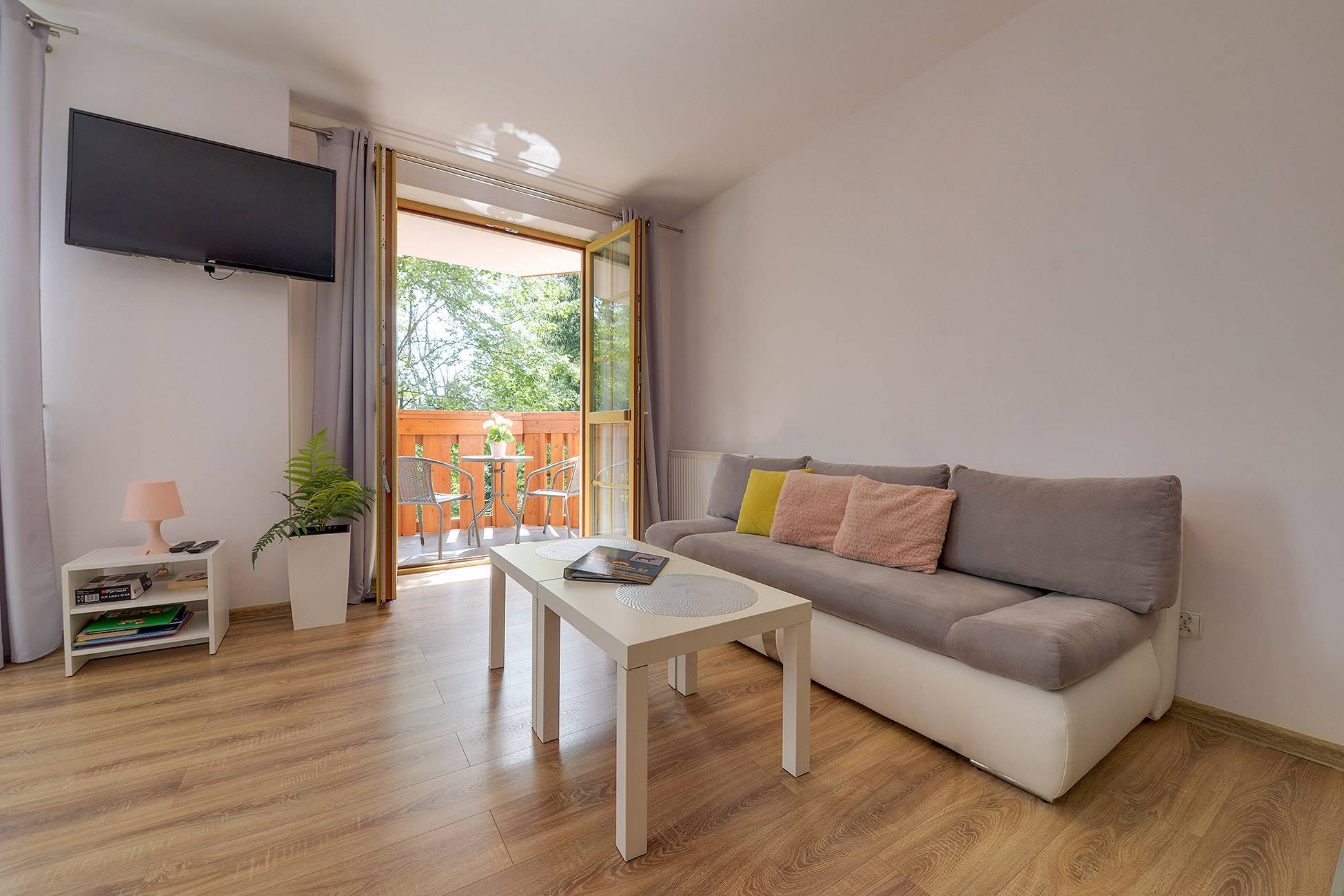 Contemporary Apartment - Szklarska Poręba 8